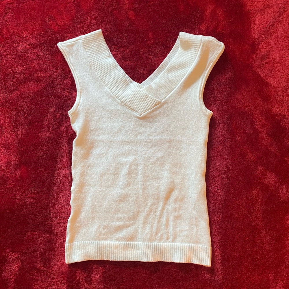 Brandy Melville Cream Sweater